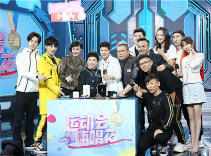 邓亚萍高敏合体再现燃情时刻