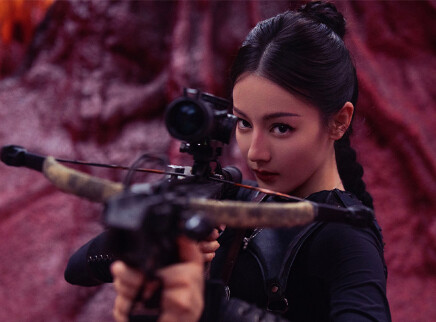 迪丽热巴《枭起青壤》花絮照