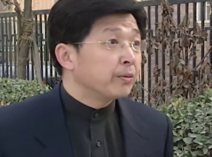烟灰缸之谜 5集